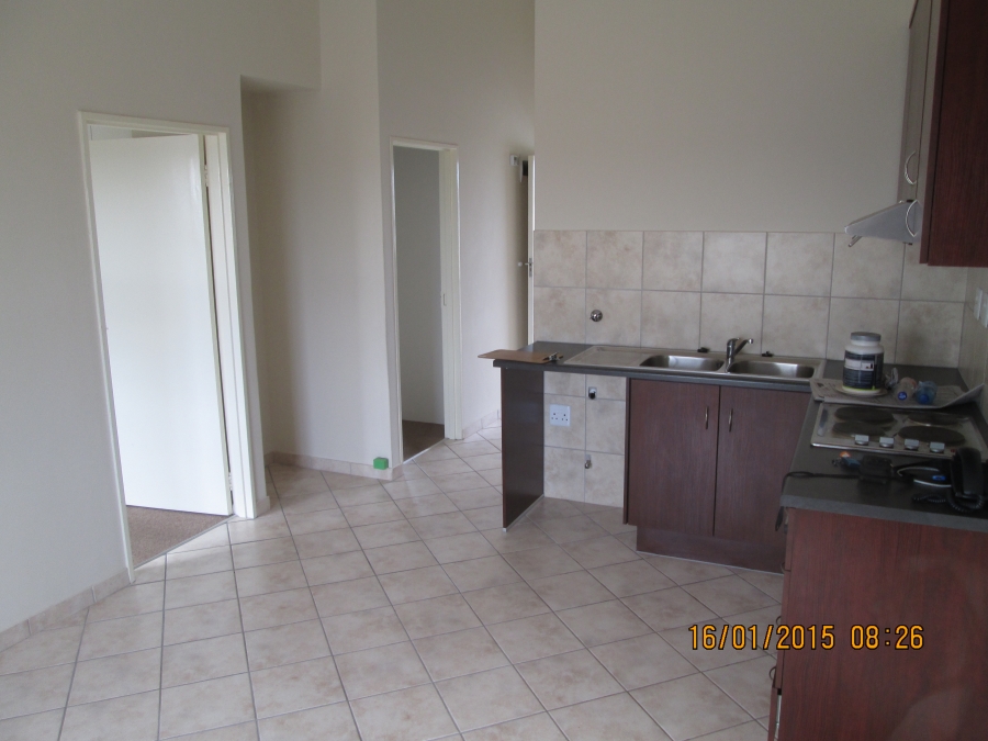 To Let 2 Bedroom Property for Rent in Buh Rein Estate Western Cape